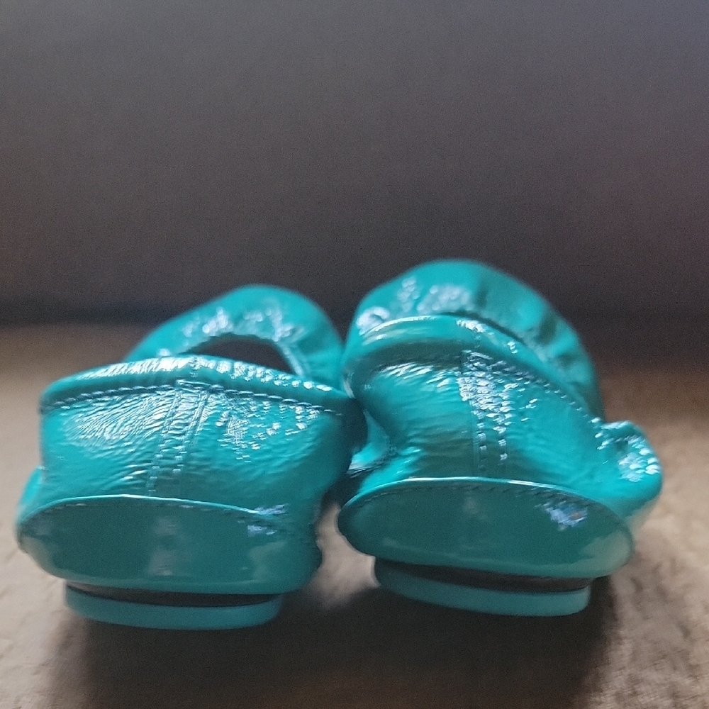 Tieks Blue Patent Size 8 EUC - Picture 2 of 4